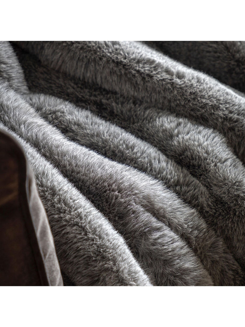 Gallery Home grey roscose faux fur throw 200cm x 130cm (British brand)