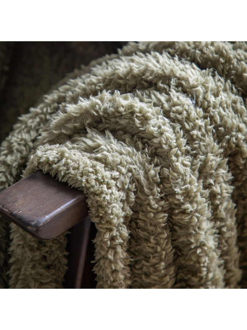 Gallery Home Green Teddy Fleece Throw - British product
