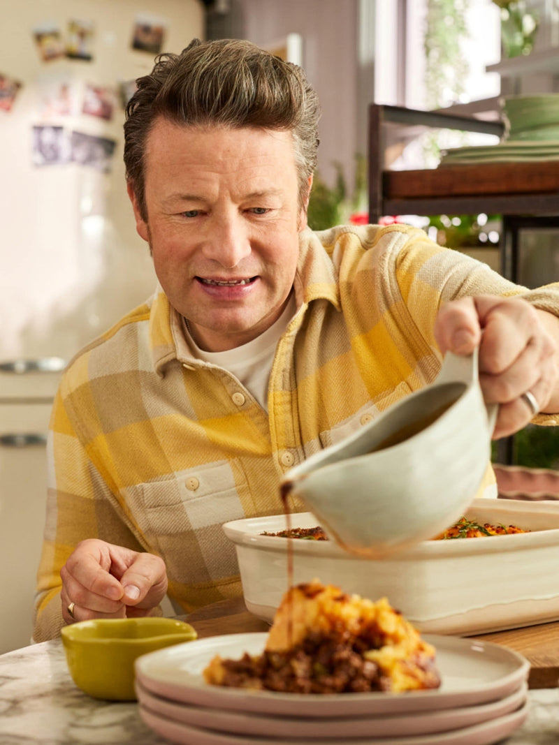 Jamie Oliver White Big Love gravy boat 400ml, UK version