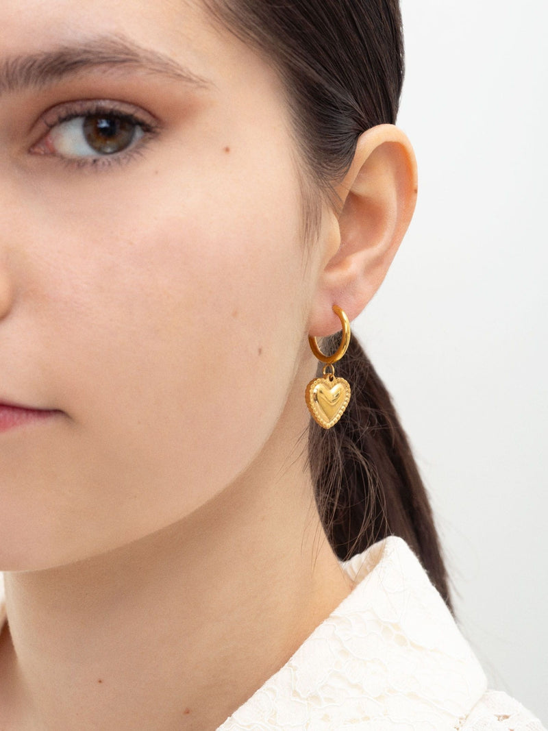 Bibi Bijoux gold tone heart charm stainless steel hoop earrings 3.2cm - British product