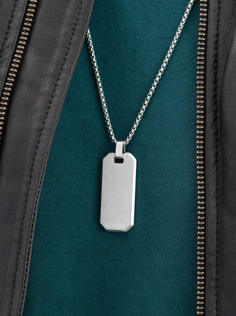 Treat Republic men's personalised silver tone dog tag necklace with 66cm chain (British brand)