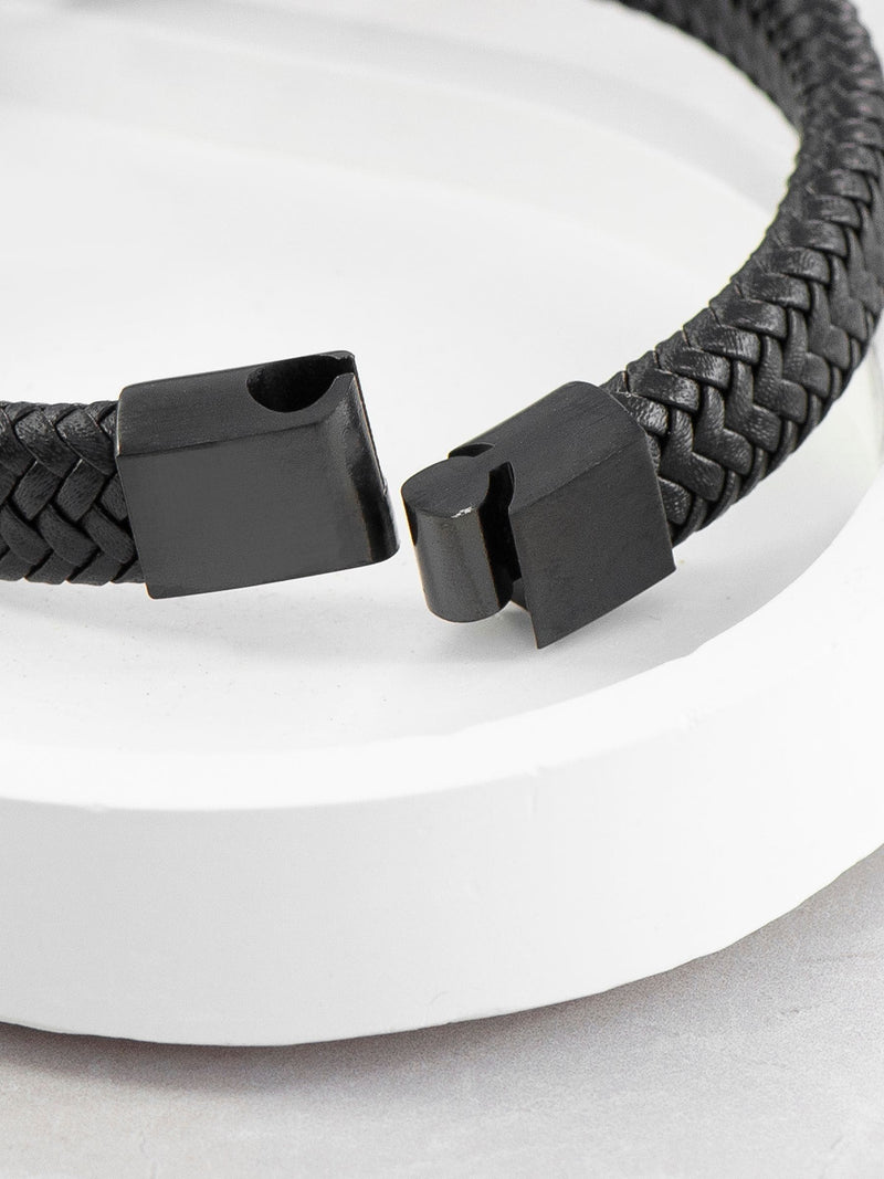 Treat Republic mens personalised braided leather bracelet 21.5cm (British brand)
