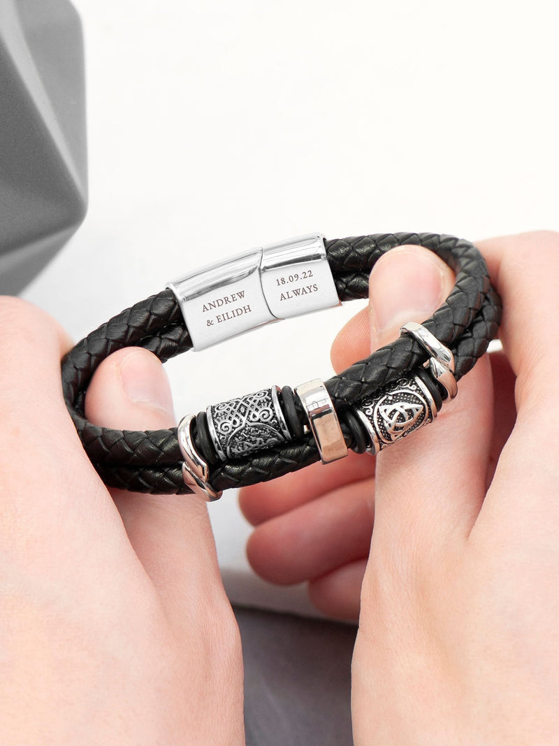 Treat Republic men's personalised Celtic knot leather bracelet (British brand)