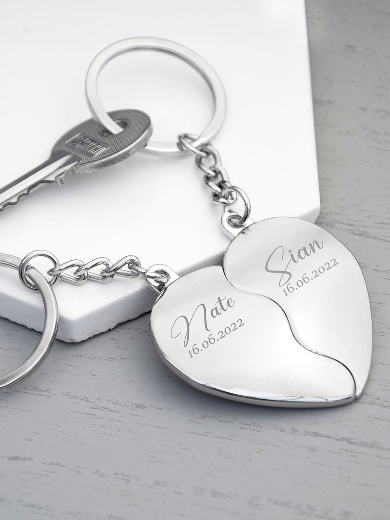 Treat Republic personalised magnetic heart keyring set (British brand)