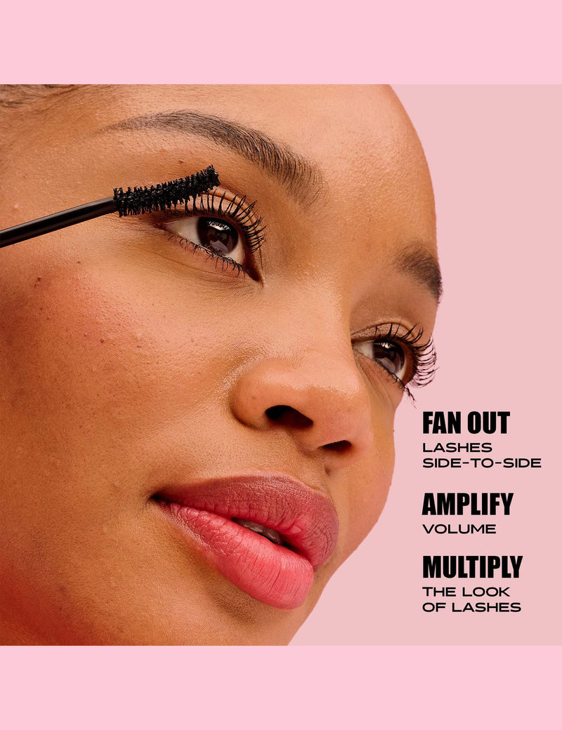 Fan Fest Fanning & Volumising Mascara Mini 8.5g - British product