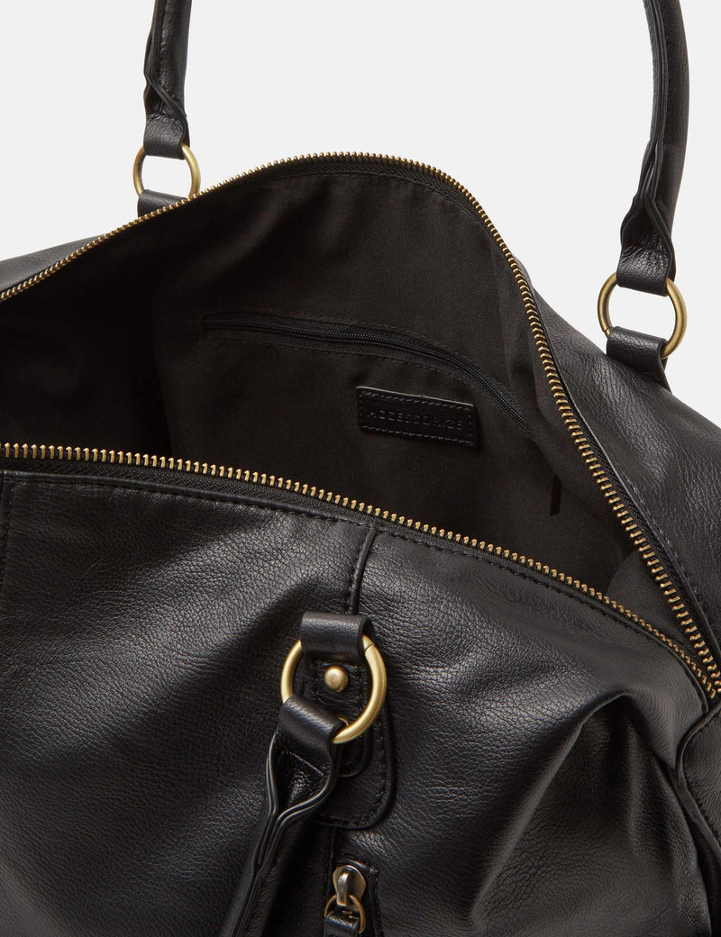 Accessorize faux leather shoulder bag with zip detail - British product