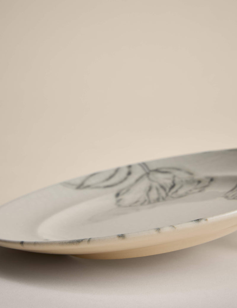 Floral crackle stoneware side plate - British product