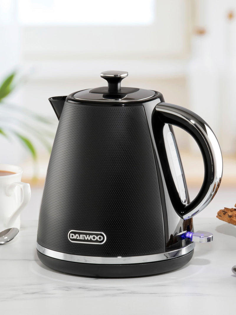 Daewoo Black Stirling 1.7L 3Kw Pyramid Kettle