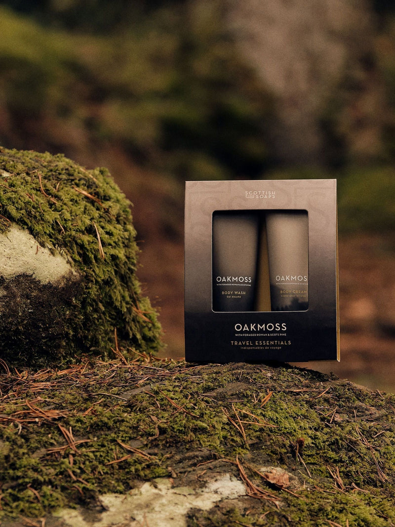 Scottish Fine Soaps Oakmoss travel essentials gift set (British brand)