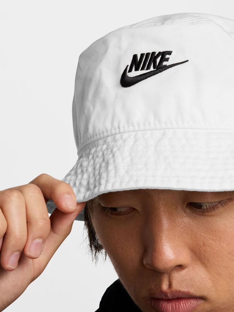Nike white Apex bucket hat, imported from the UK