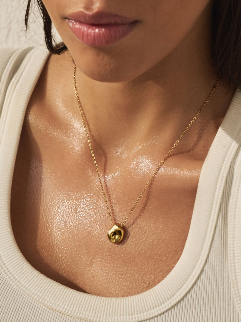 Gold tone waterproof stainless steel pebble necklace, UK version