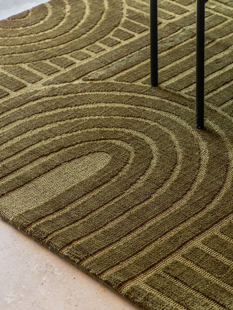 Gallery Home Cream Tula Rug 120x180cm, imported from the UK
