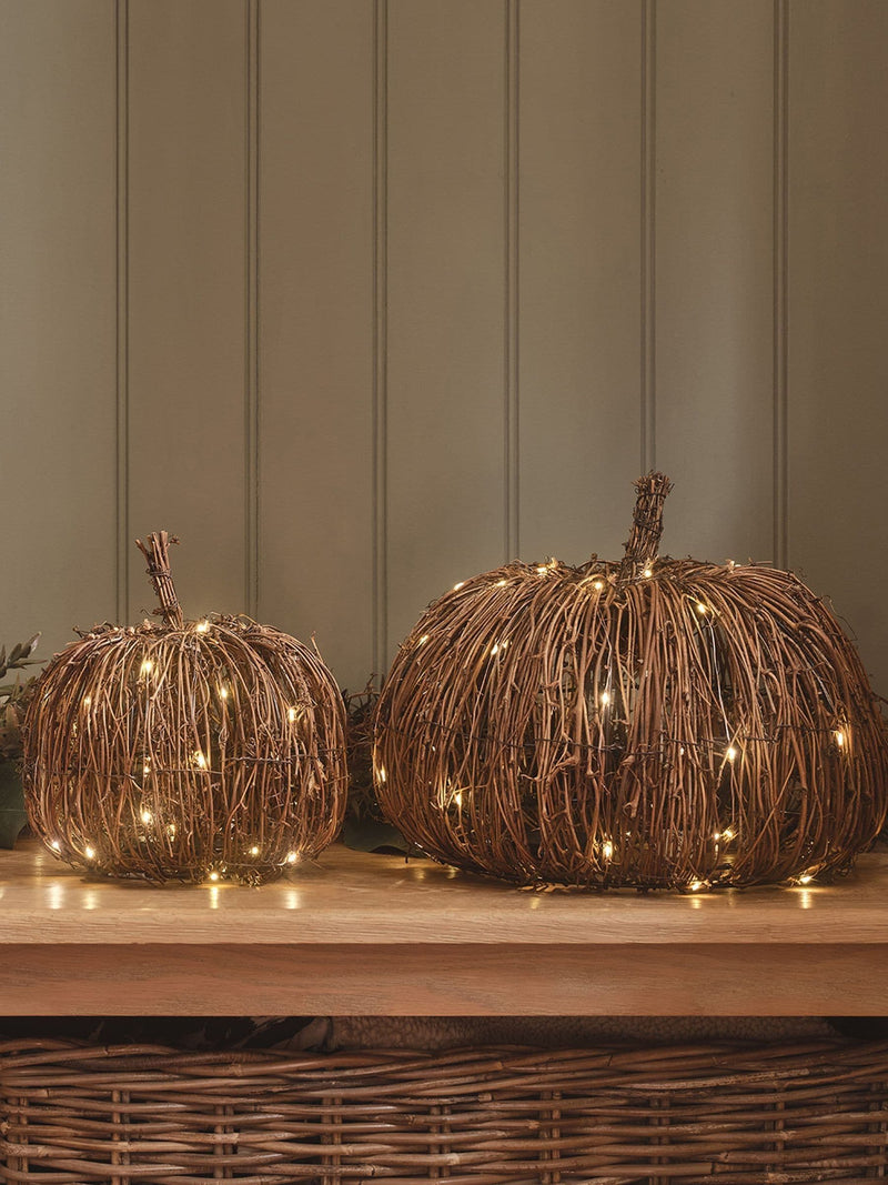 Lights4fun brown rattan light up pumpkins set of 2, UK version