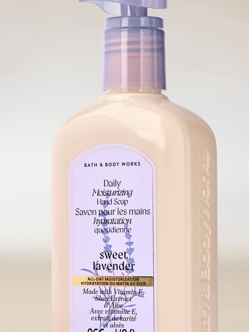 Bath & Body Works Sweet Lavender hand soap 266ml (British brand)