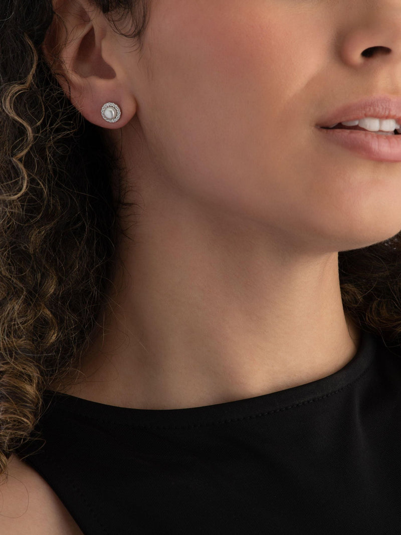 Beaverbrooks silver cubic zirconia pearl earrings 8mm (British brand)