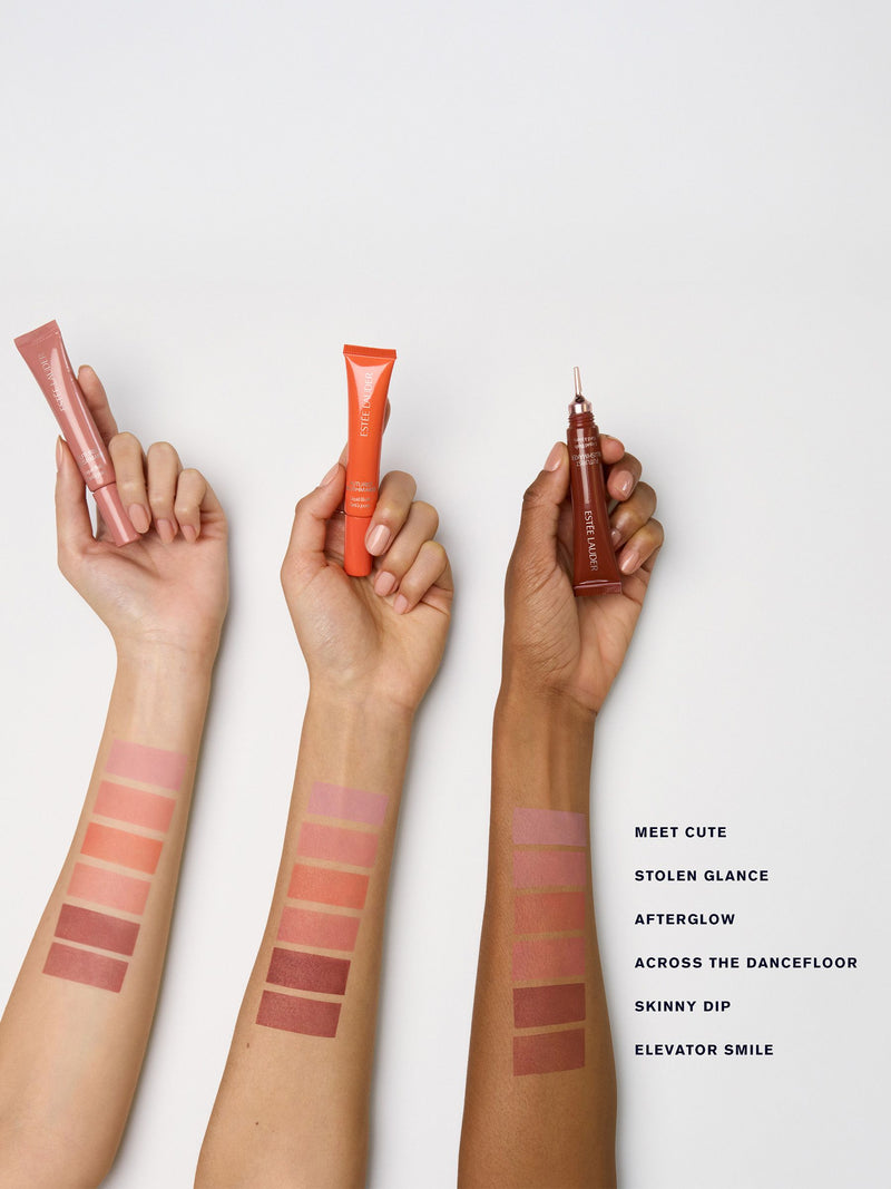 Estée Lauder Futurist Blushmaker dewy liquid blush (British brand)