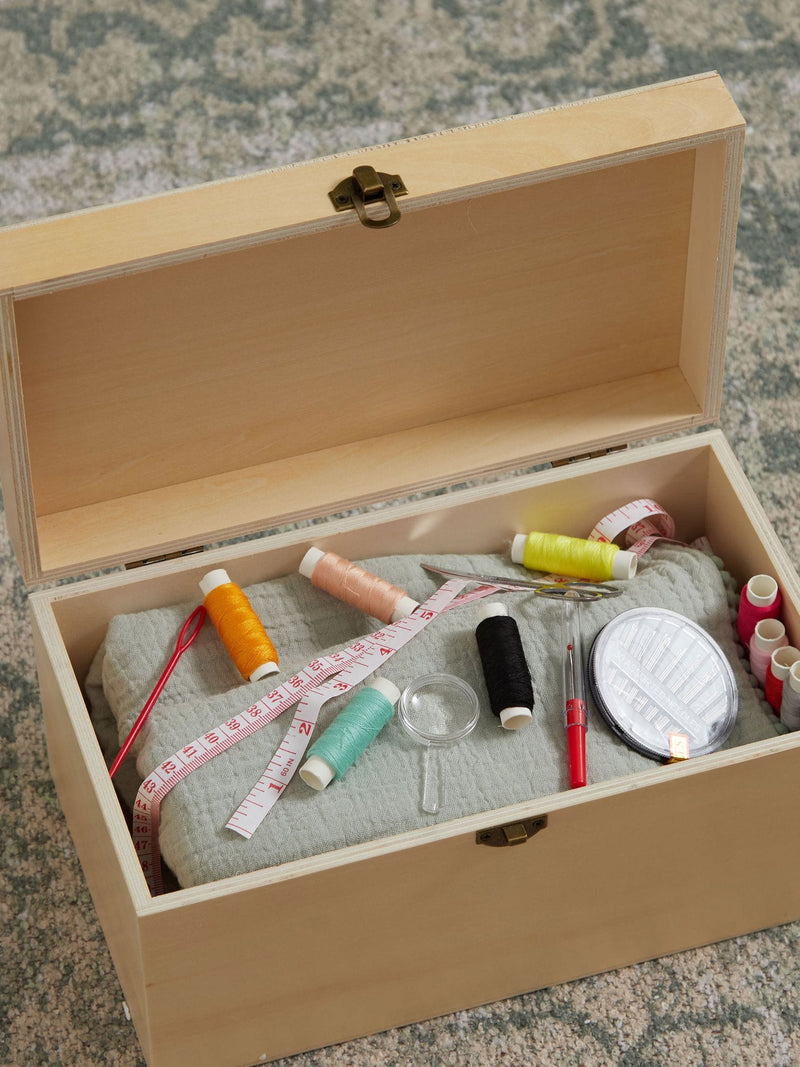 Made Yours personalised wooden craft box knitting sewing UK version