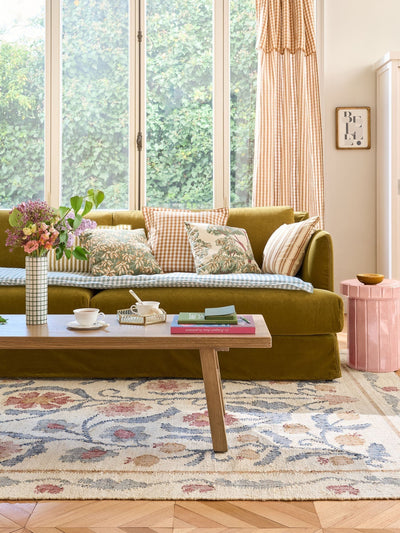 Next La Redoute Intérieurs Antonia Natural Blue Flower Pattern Hand-Woven Jute Rug - 200 x 290 cm- Buy online at McGrocer
