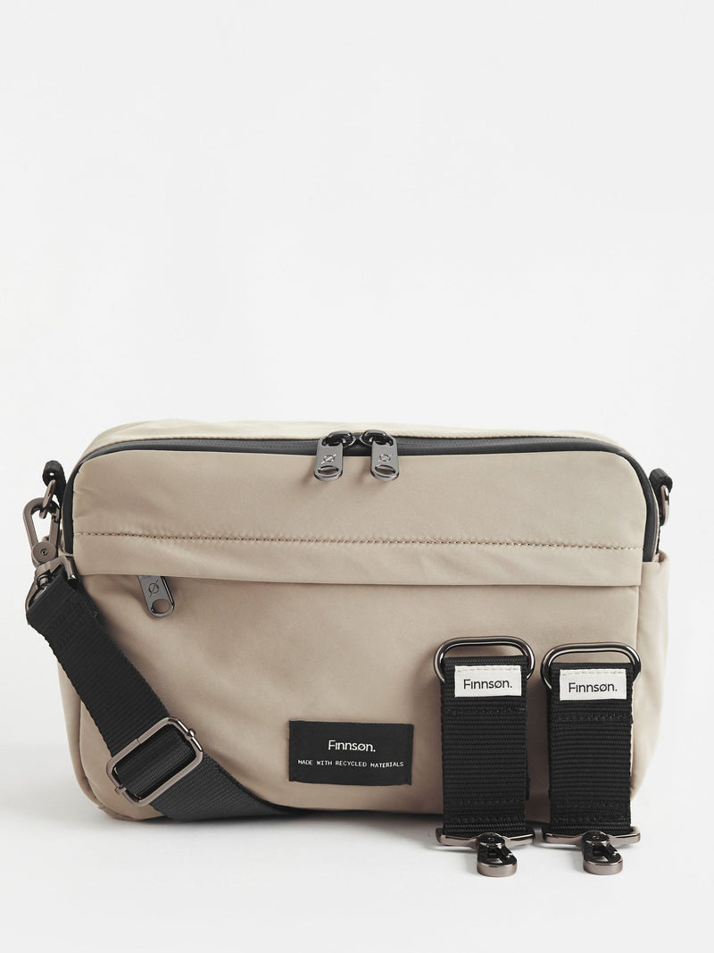Finnson Frida stroller organiser taupe with clips, UK version