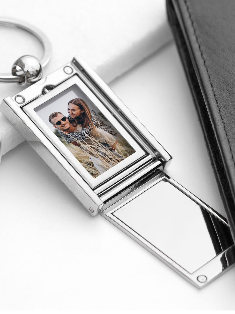 Treat Republic personalised special person mini frame keyring (British brand)