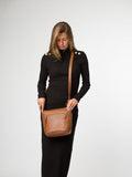 Pure Luxuries London brown leather Wittering shoulder bag - British product