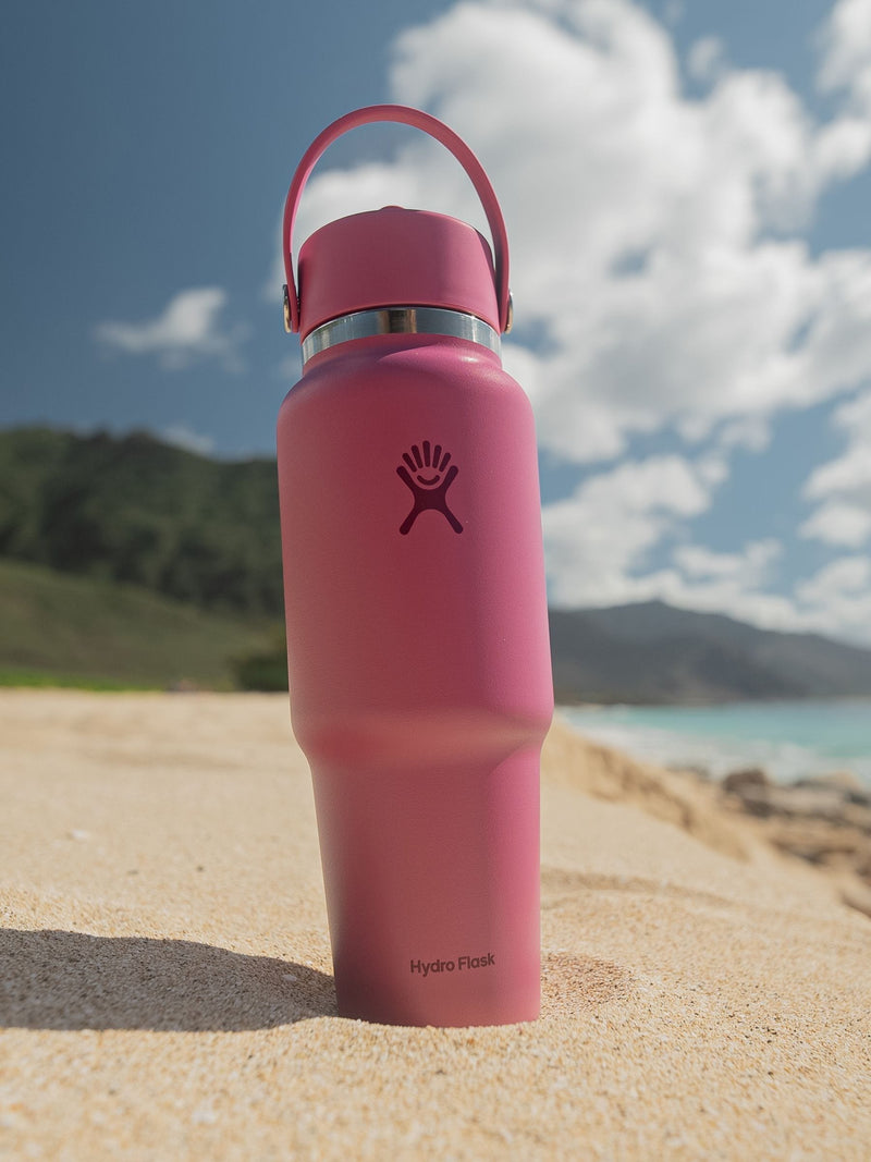 Hydro Flask 32oz travel bottle with straw cap, UK version