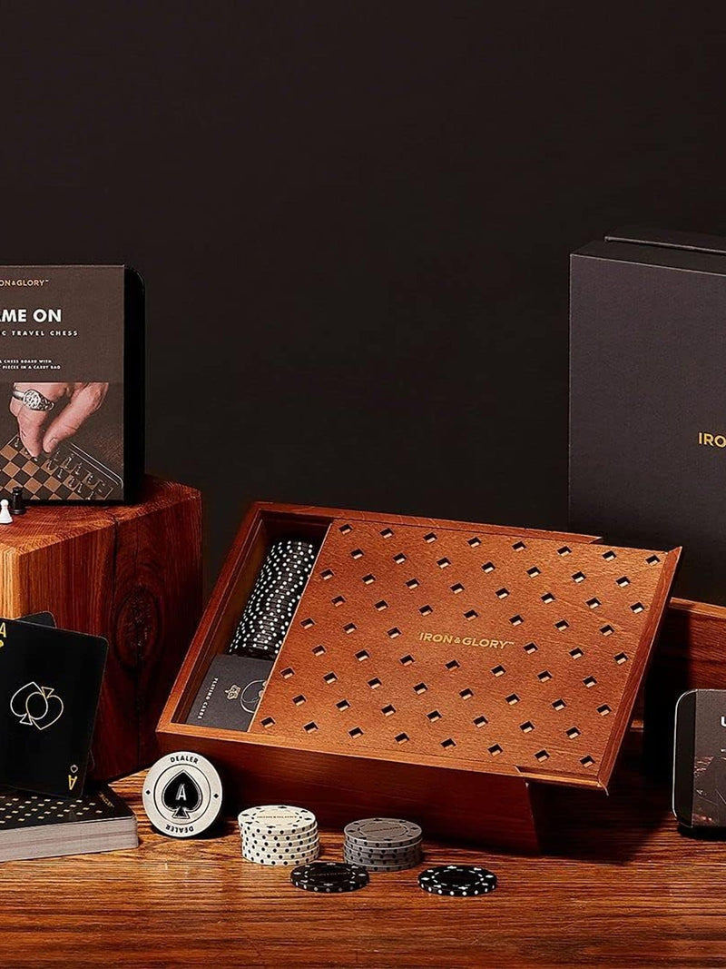 Suck UK Dead Man's Hand deluxe poker set (British brand)