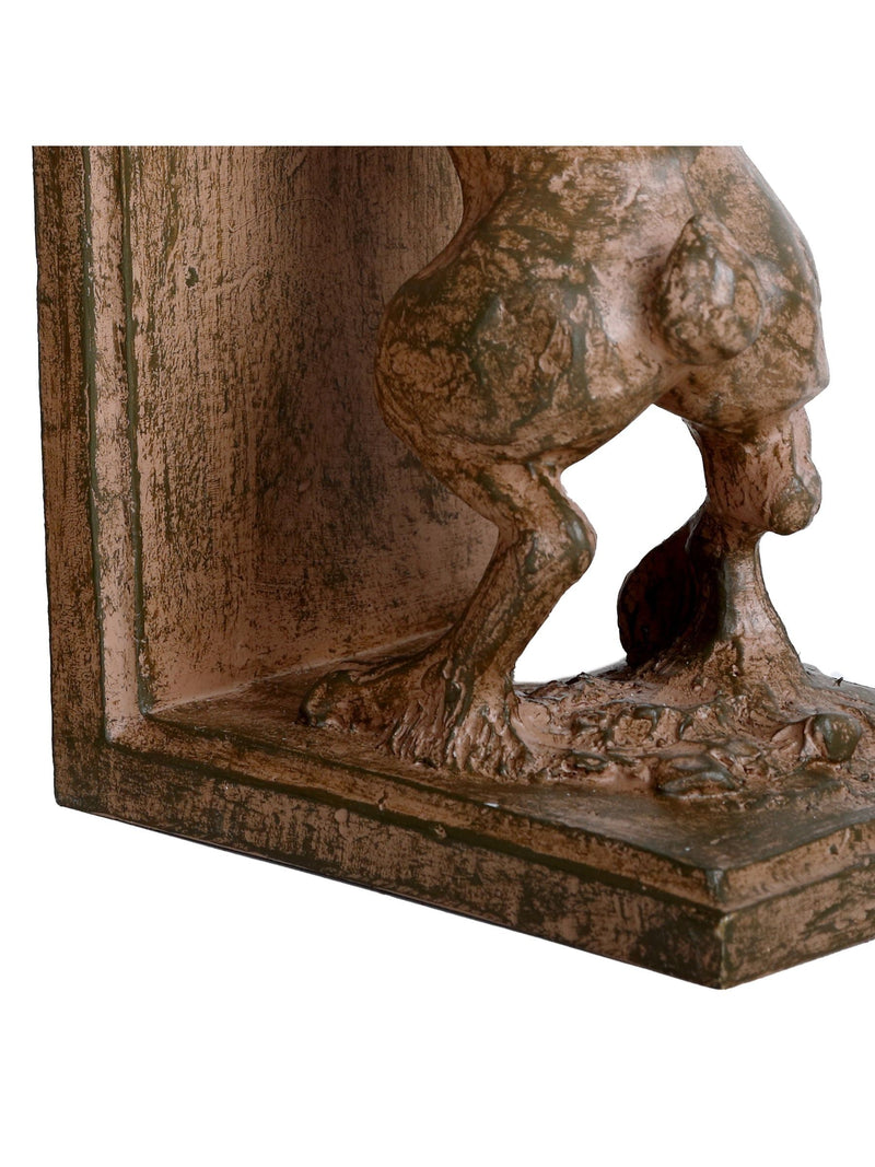 Libra Interiors rustic standing hare bookends 23cm, imported from the UK