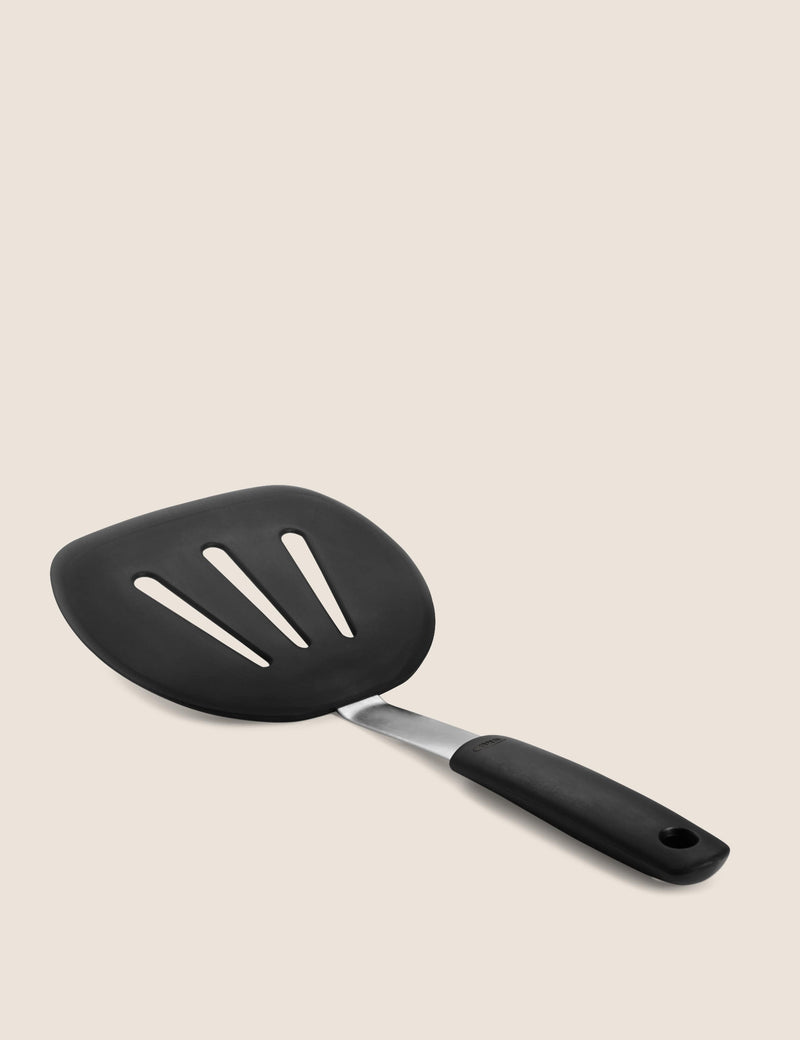 Oxo Good Grips flexible pancake turner with silicone edge, UK version
