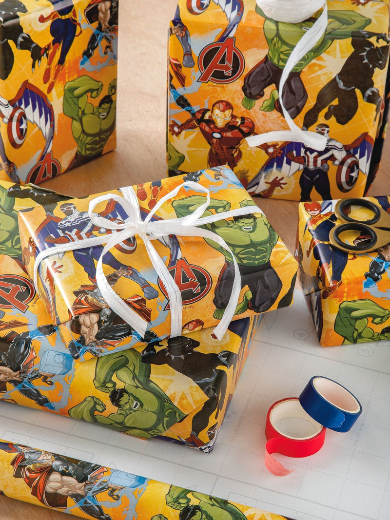 Hallmark Marvel Avengers wrapping paper 3 x 2m rolls - British product
