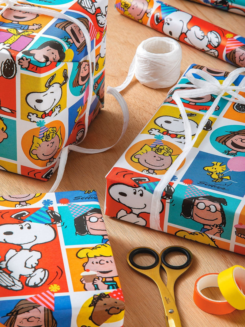 Hallmark Snoopy Peanuts wrapping paper 3 rolls 2m each, imported from the UK