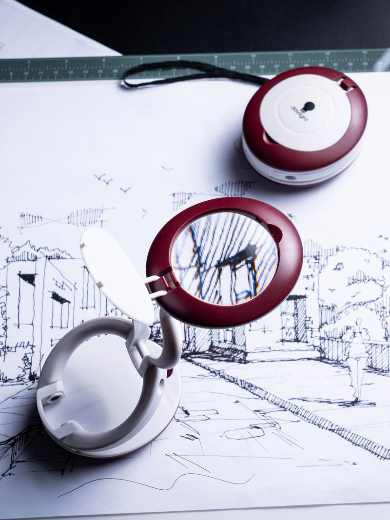 Daylight Company White Red YoYo Magnifier, imported from the UK