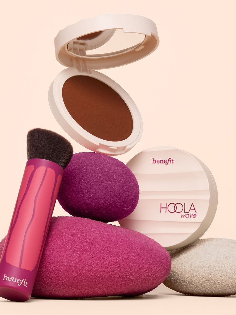 Benefit Hoola Wave Maker bronzer brush - British product