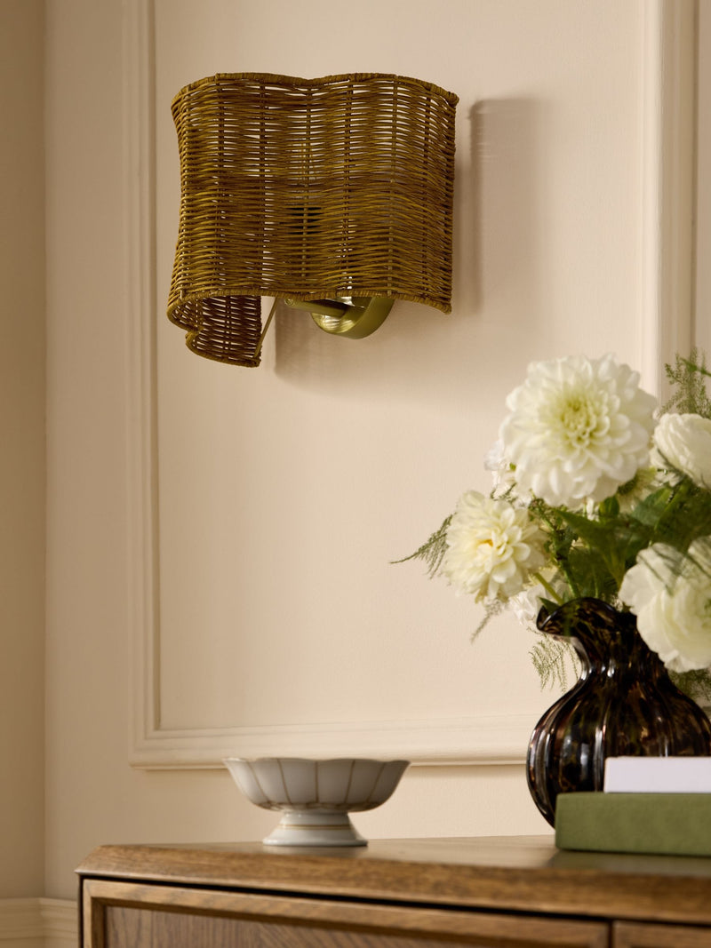 Nina Campbell Natural Fleur rattan wall light - British product