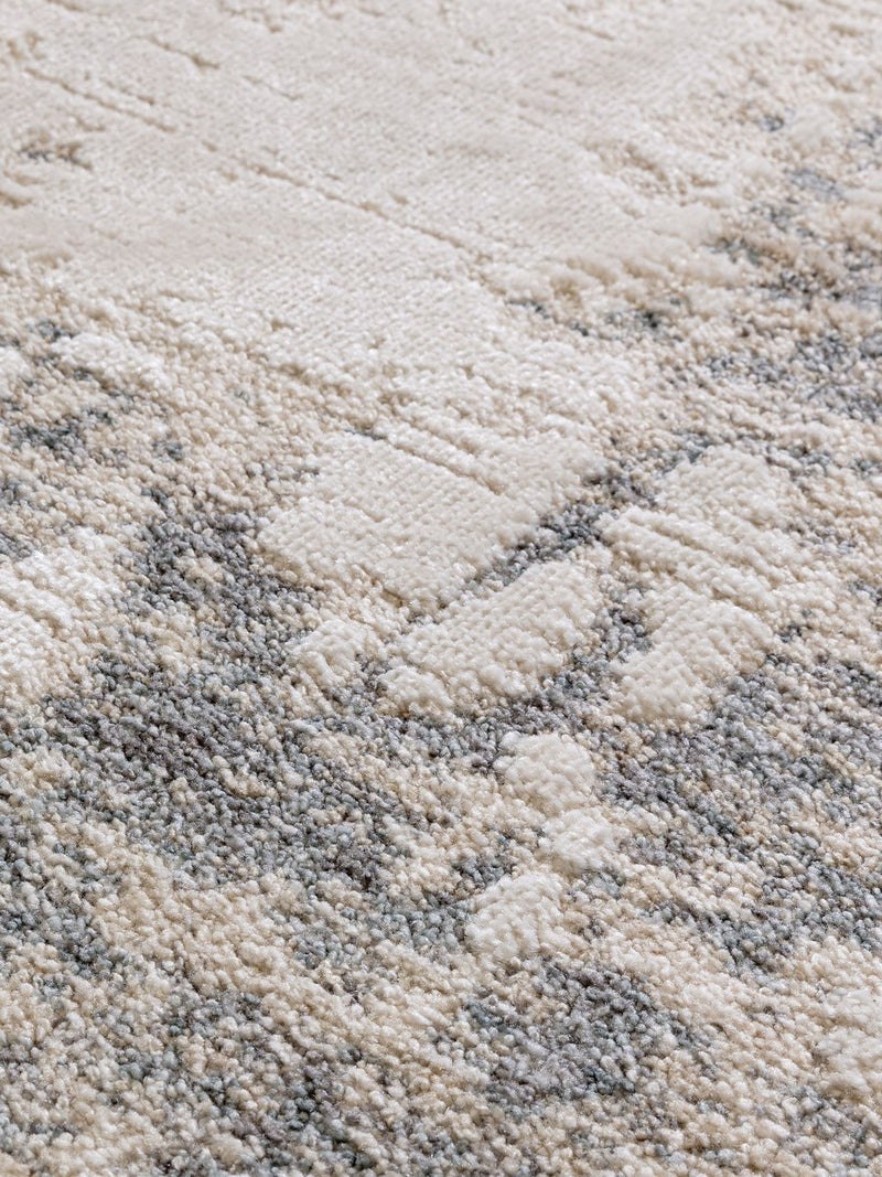 Abstract rug in grey from Anders collection, UK version