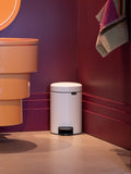 Brabantia white pedal bin 3 litre - British product