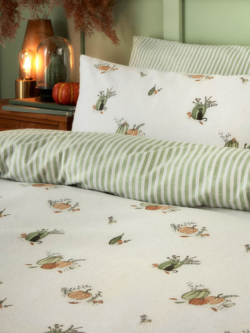 Wylder Nature Pumpkin Spice Duvet Set (British brand)