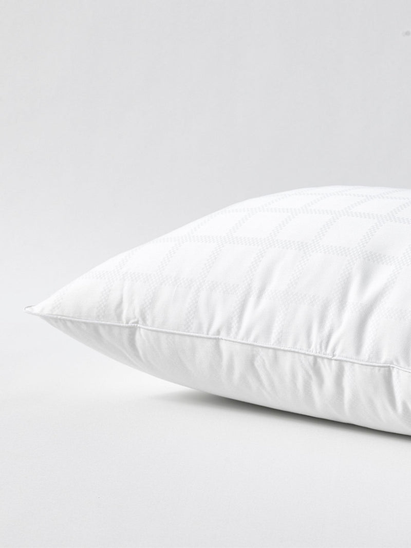 FBC Allergy Defence White Pillow 48x74cm - British product
