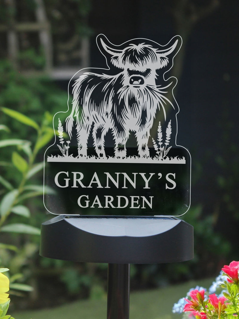 PMC personalised Highland cow garden solar light - British product