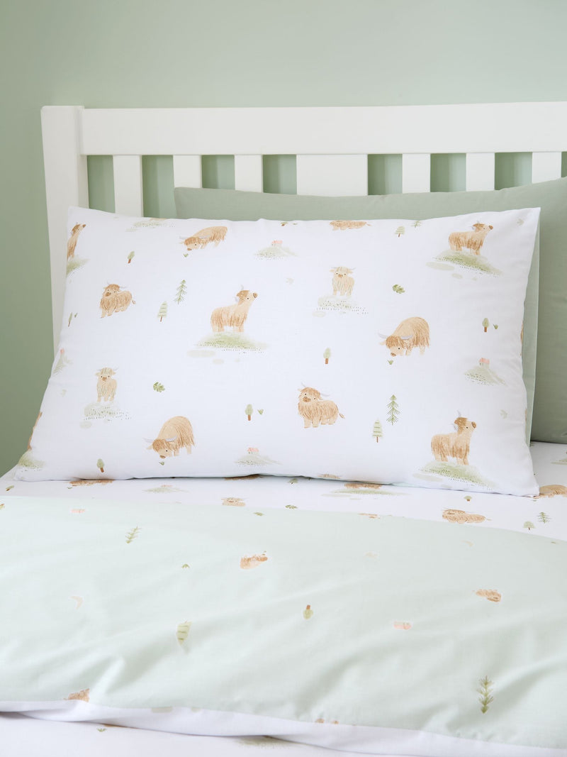 Bianca white mini moo cow reversible duvet cover set - British product