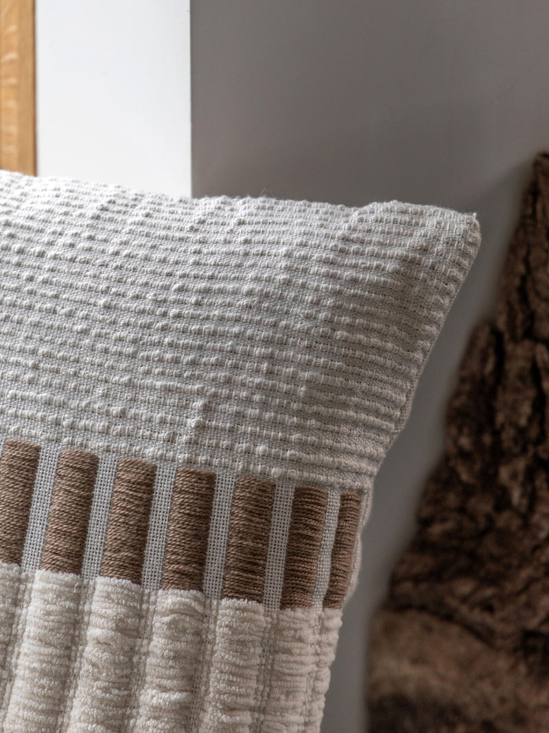 Gallery Home Natural Brenham woven cushion 45x45cm, UK version