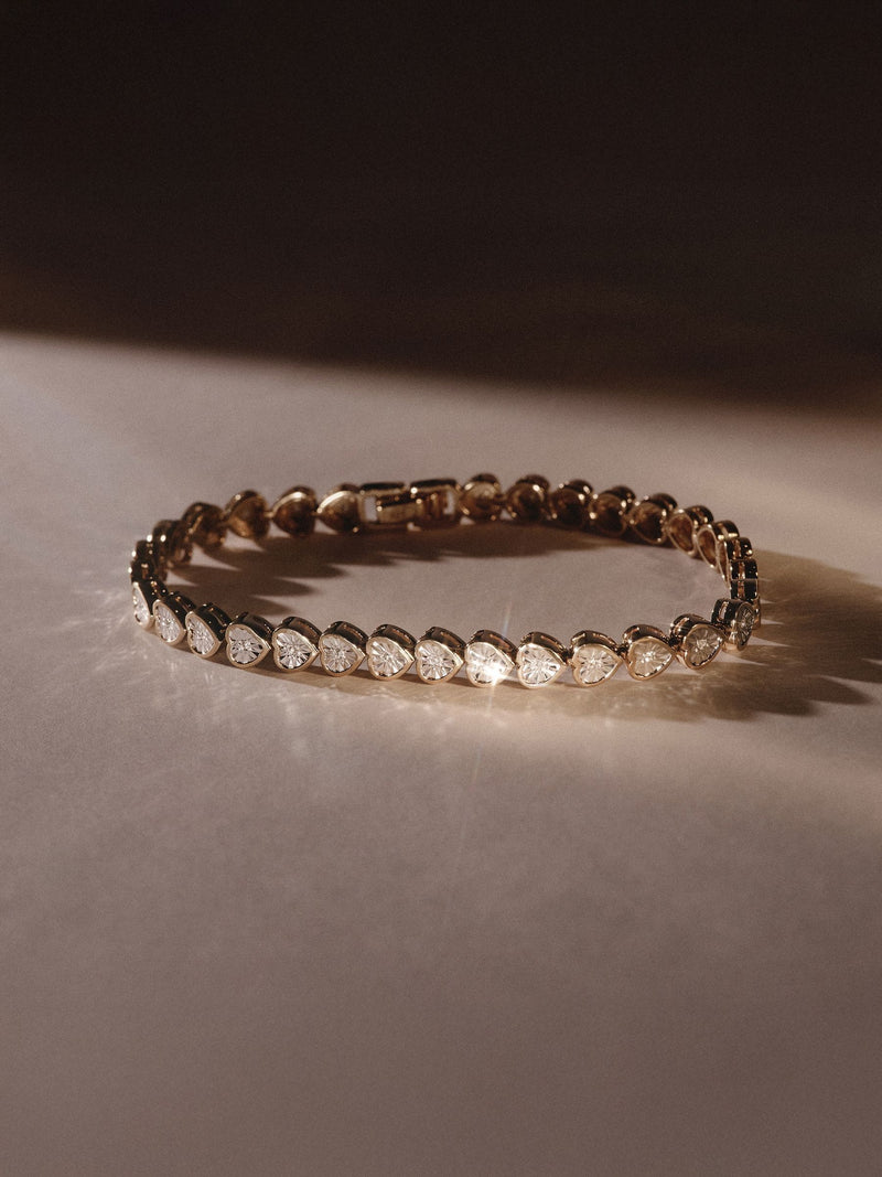 The Diamond Store Gold Heart 0.15ct H/SI Lab diamond tennis bracelet 18.5cm (British brand)