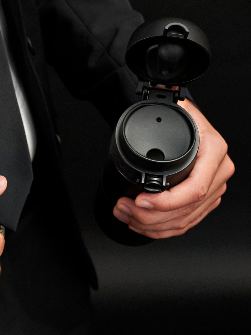 ION8 black travel mug 360ml, UK version