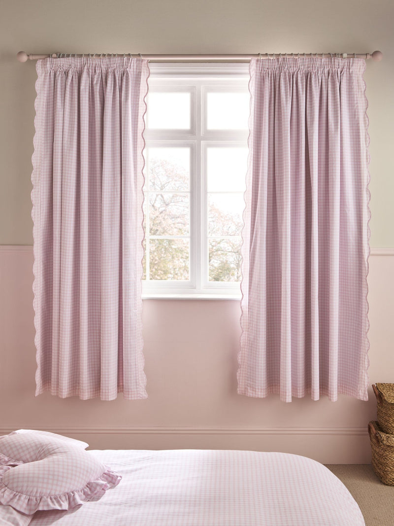 Pink wave edge gingham blackout curtains with pencil pleat header - British product