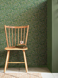 William Morris At Home Forest Clover wallpaper roll 10m, UK version
