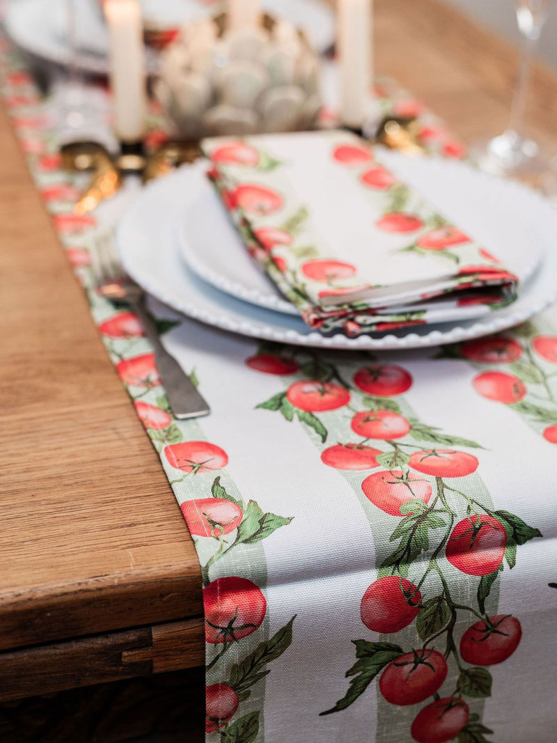 Avalon Home red vine tomato table runner 32x230cm (British brand)