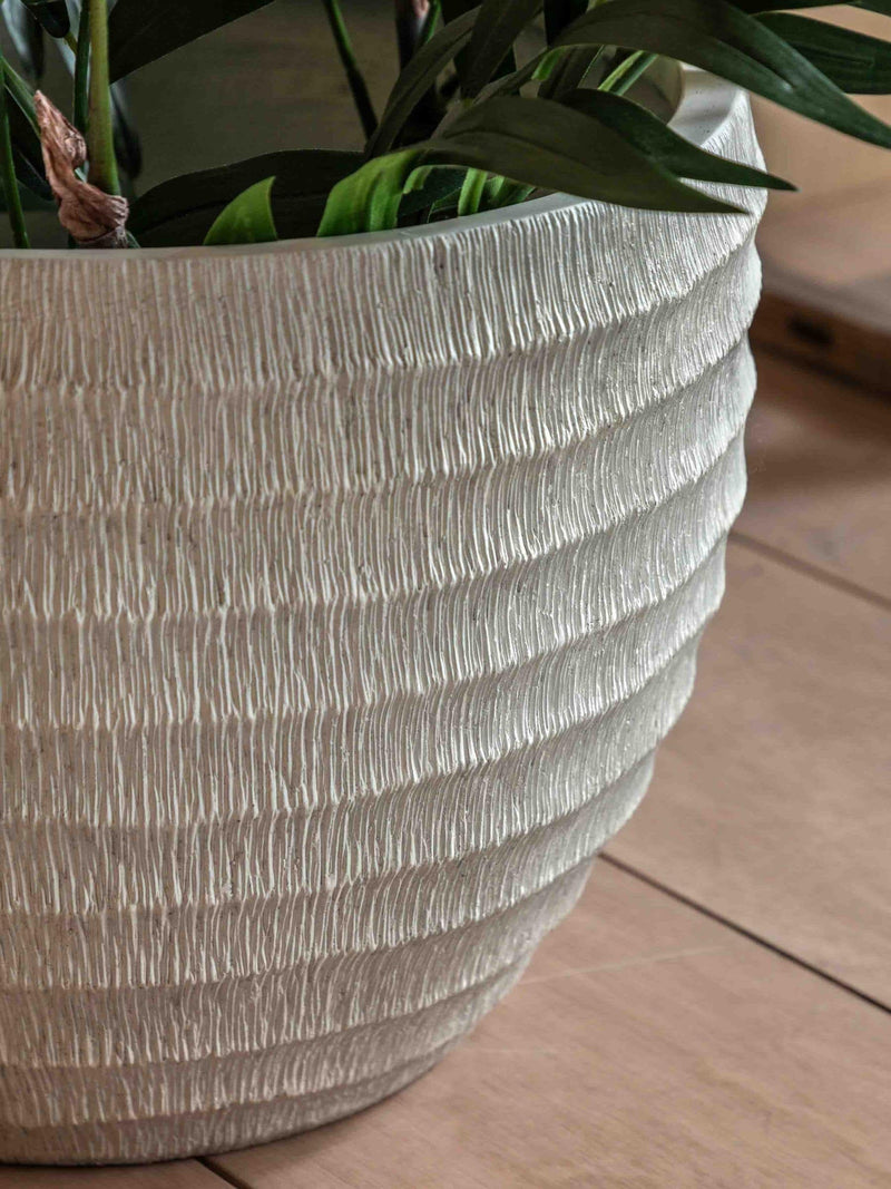 Gallery Home white ridged planter 33cm - British product