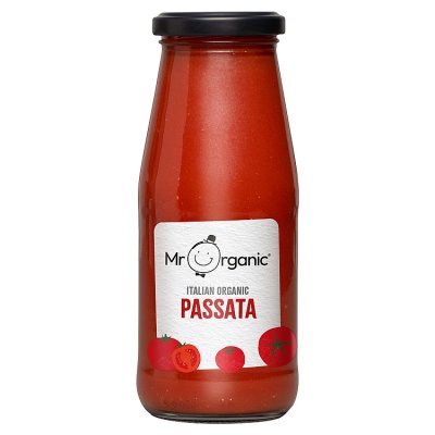Mr Organic organic passata 400g, Italian tomatoes - British product