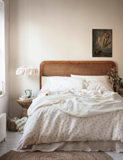 M&S Piglet In Bed Linen Rich Floral Duvet Cover- Buy online at McGrocer