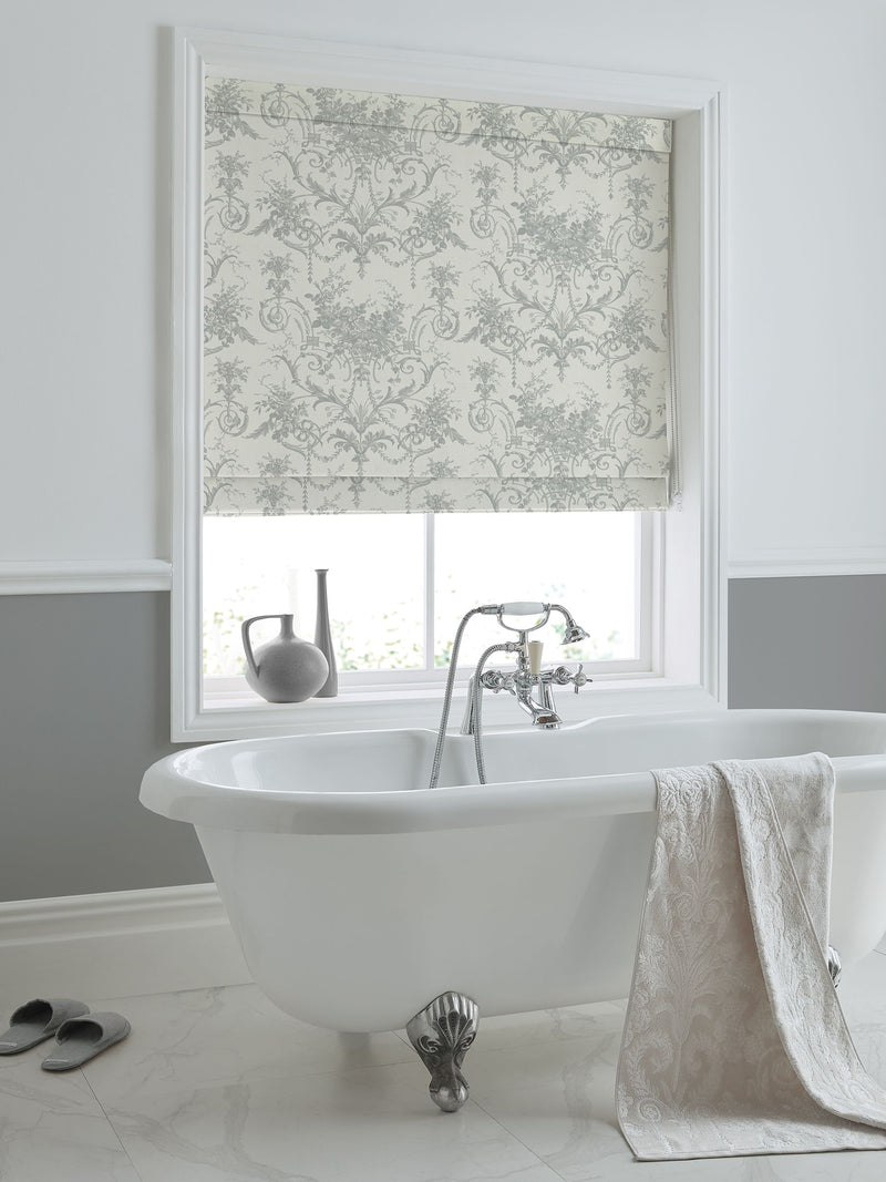 Laura Ashley Tuileries Roman blind in 100% cotton - British product